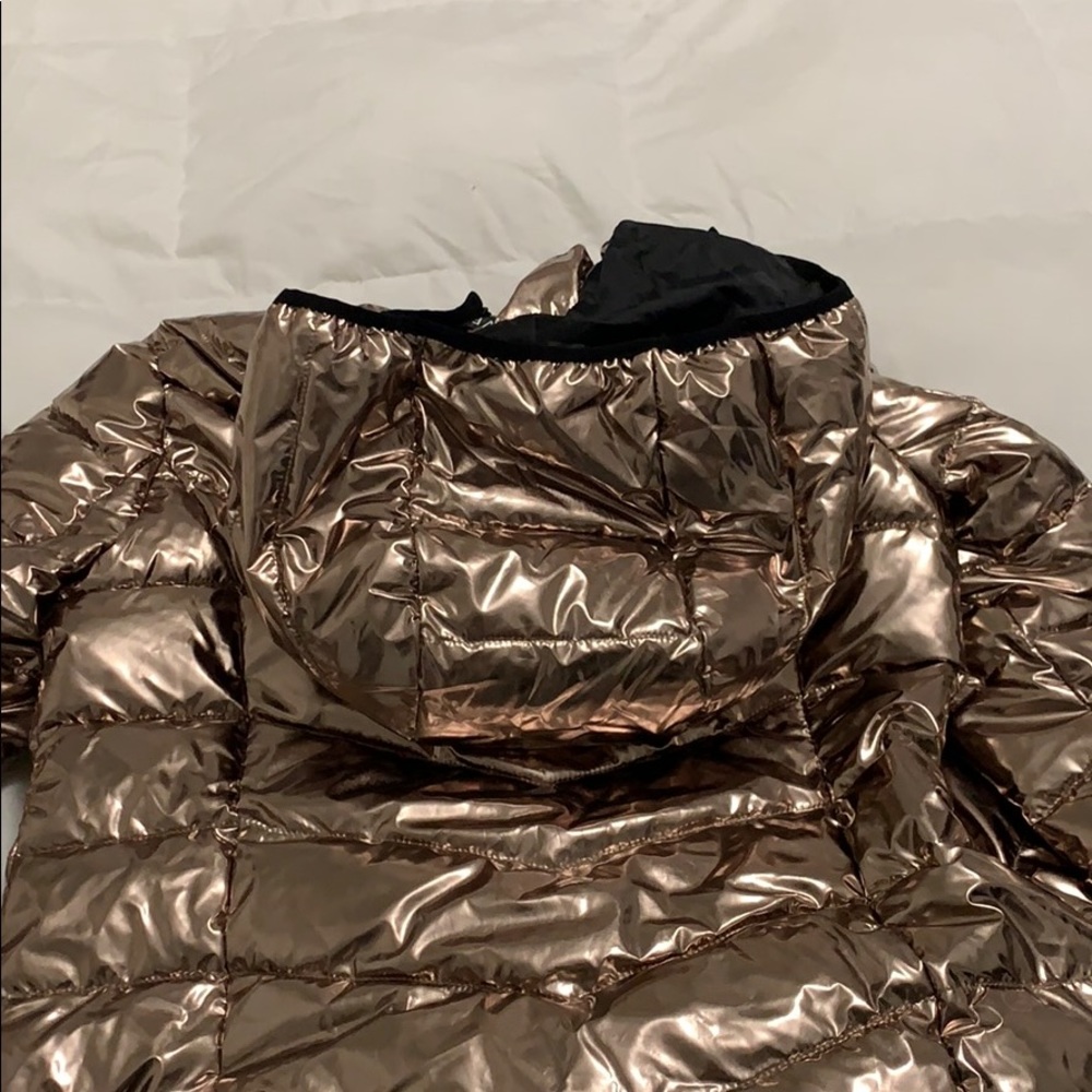NWOT - Picture 2 of 3